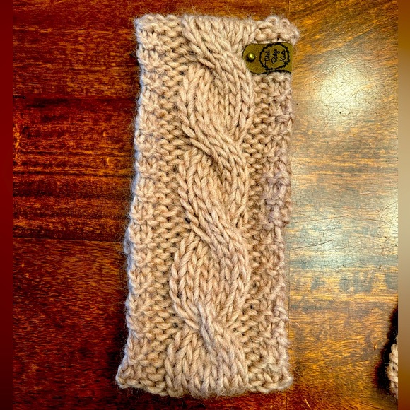 Handknit Mama and Mini Wool Headband Duo - Picture 4 of 4